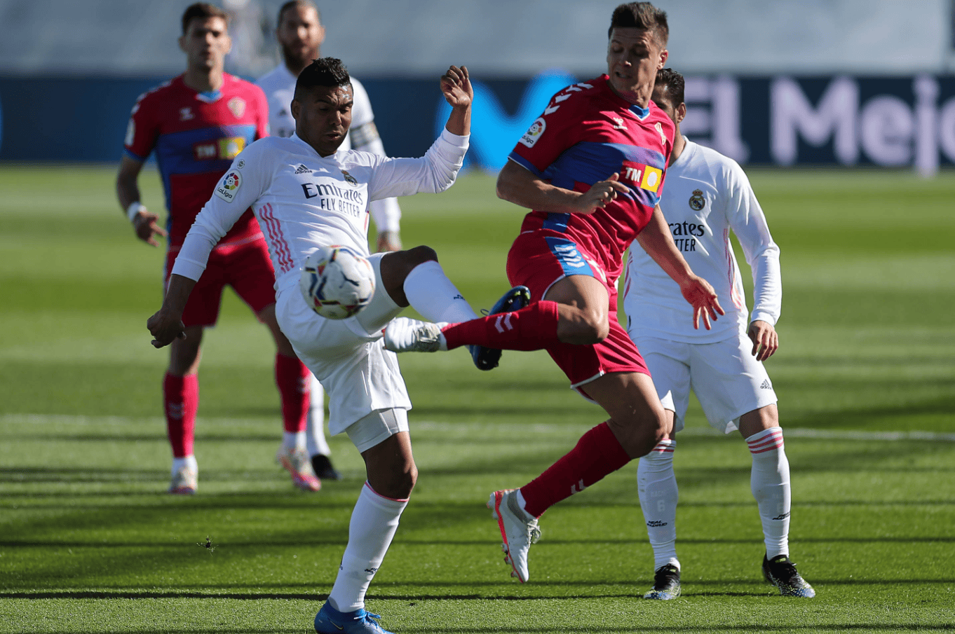 乐鱼app国际比赛日比利亚雷亚尔止住颓势瓦伦西亚围绕NBA总决赛伤情更新，塞维利亚遗憾出局备战欧篮联看傻球迷的简单介绍